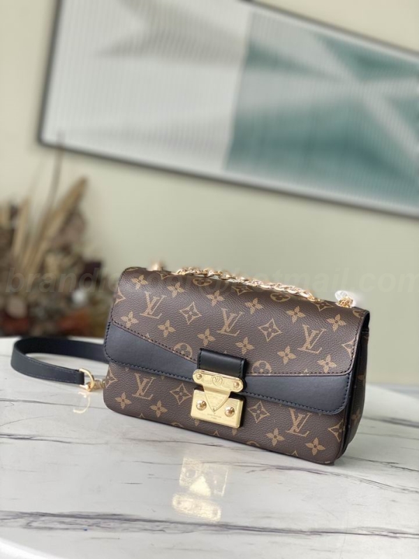 LV Wallets 29